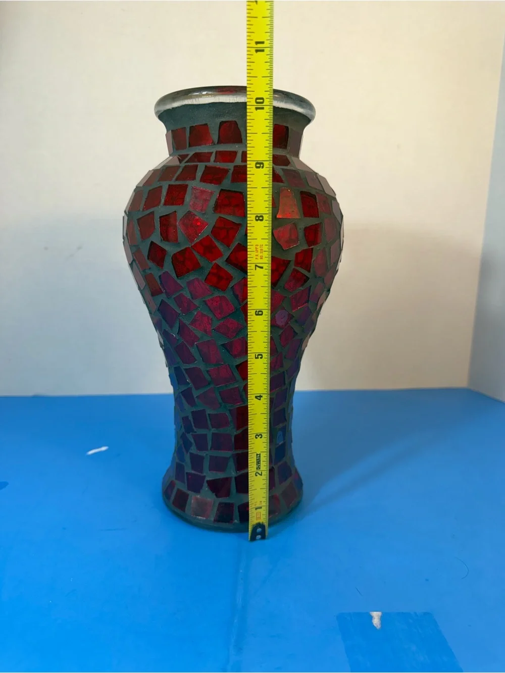 BEAUTIFUL RED STAINED GLASS VASE-11